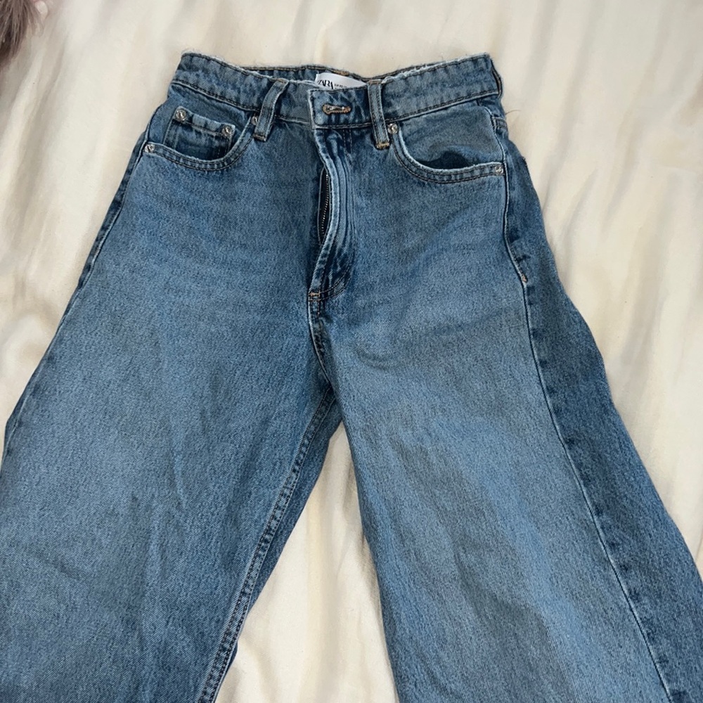 Light blue jeans, Zara, size 0.